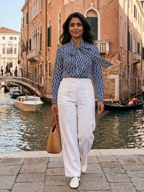 0039 Italy Geometric Tie-Neck Blouse | 100% Cotton | Navy & White | Size M